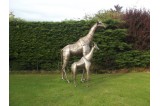 Statue girafe en métal recyclé